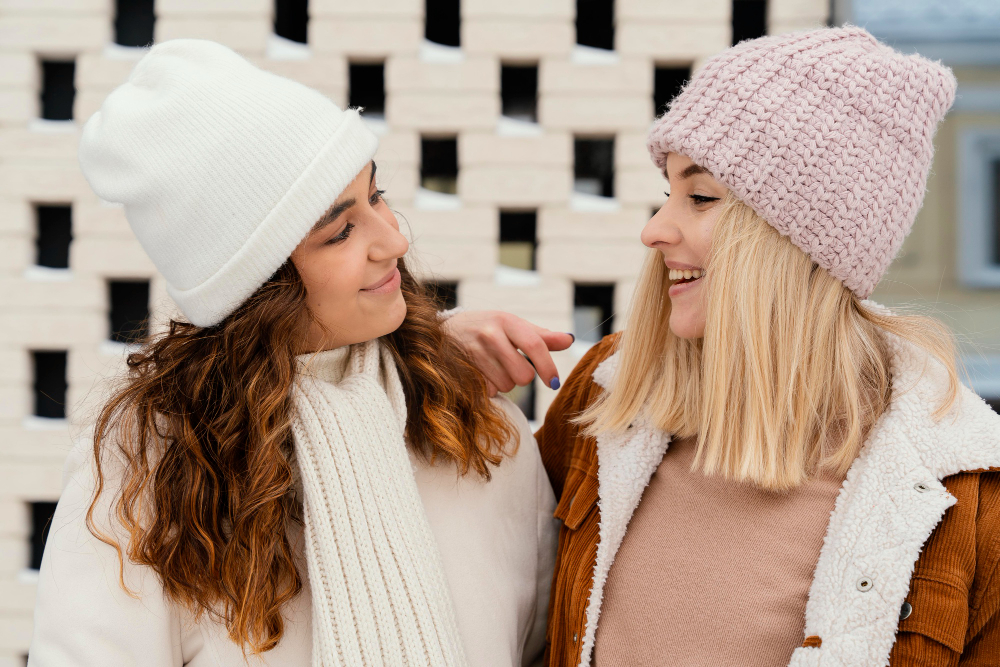 Tendencias de sombreros de mujer para invierno en 2023 - Sombreros
