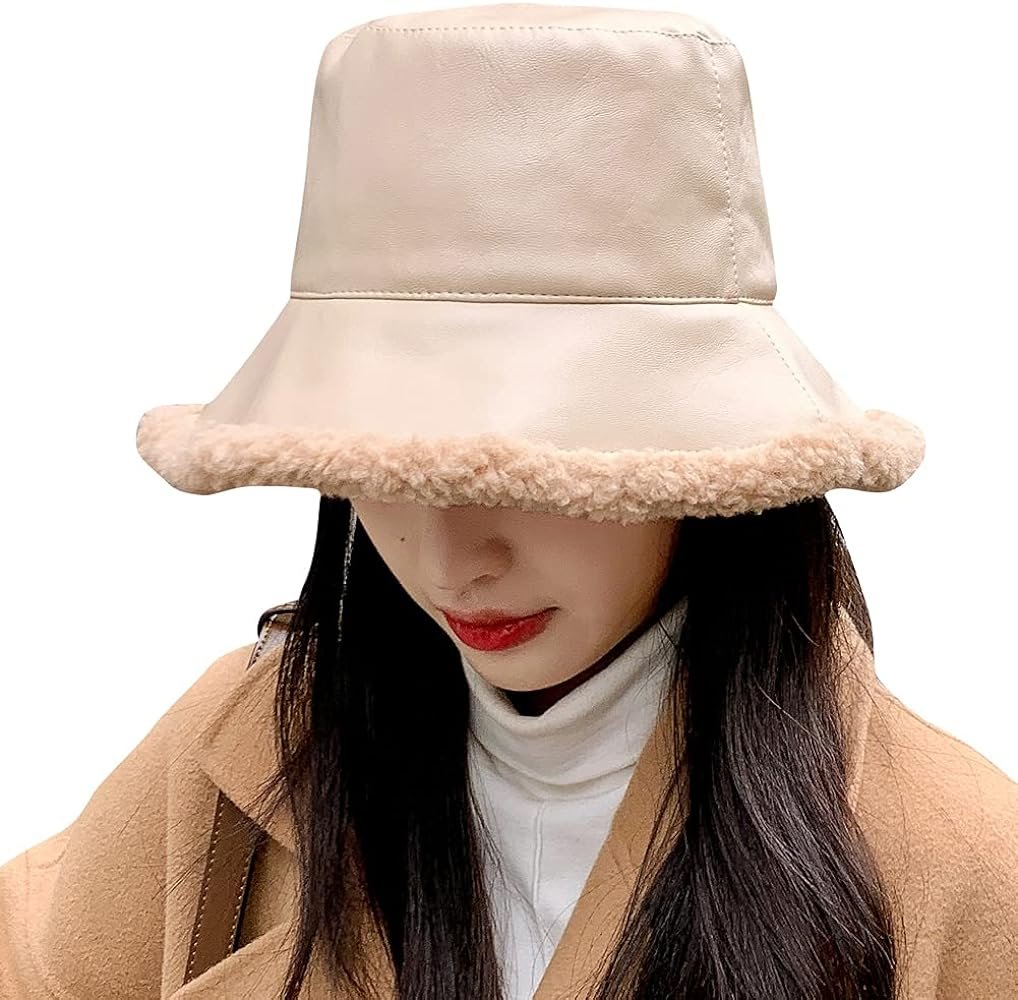 Chapeau d'hiver en cuir