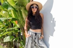 Summer Style for Everyone - 4 Tips to Look Elegant & Stylish