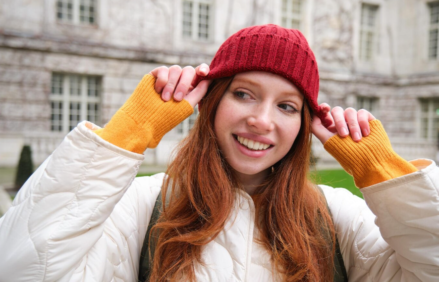 Une touche féminine : restez au chaud avec des bonnets élégants conçus ...
