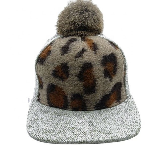 Winter Accessories : Exploring Trendy Snapback Cap Styles for the ...